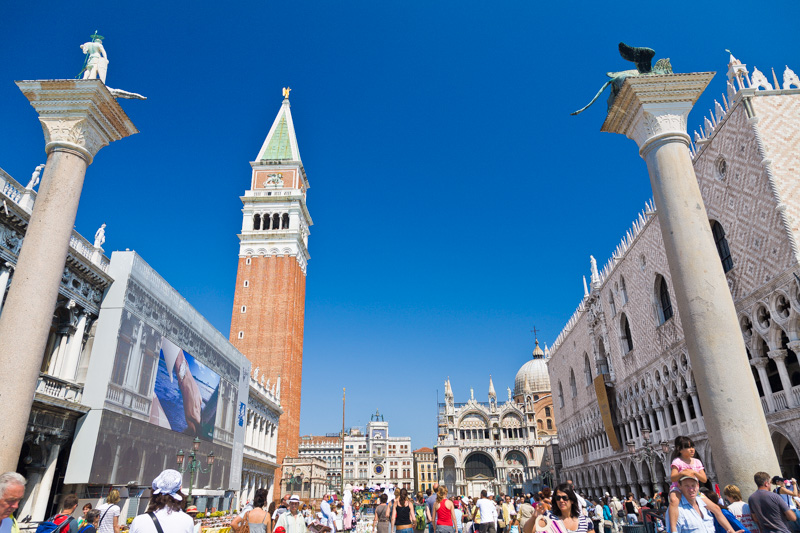 Le colonne San Marco e San Todaro in piazzetta San Marco