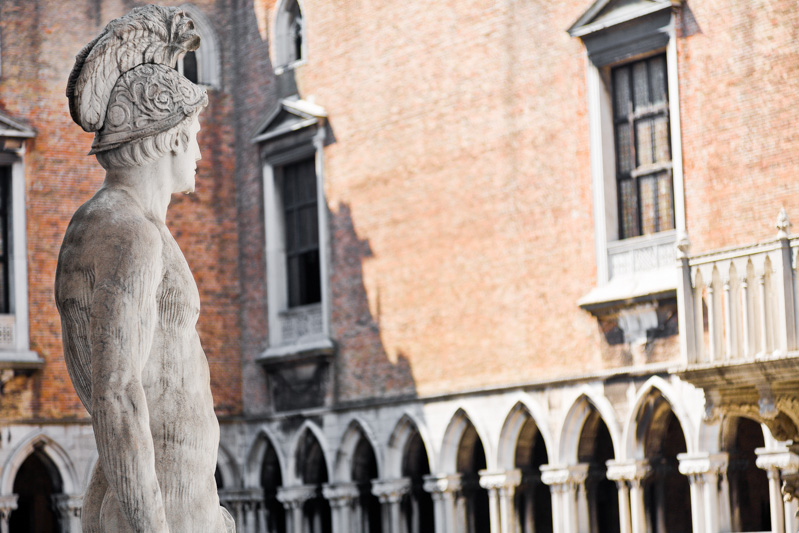 Statua di Marte del Sansovino sulla scala dei Giganti